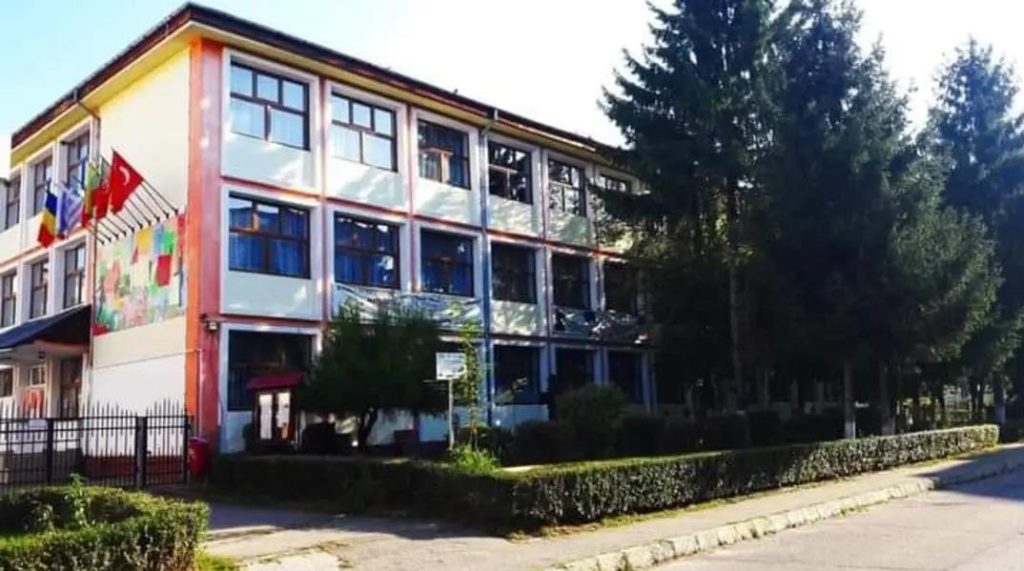 Mircea cel Batran Secondary School, Romania